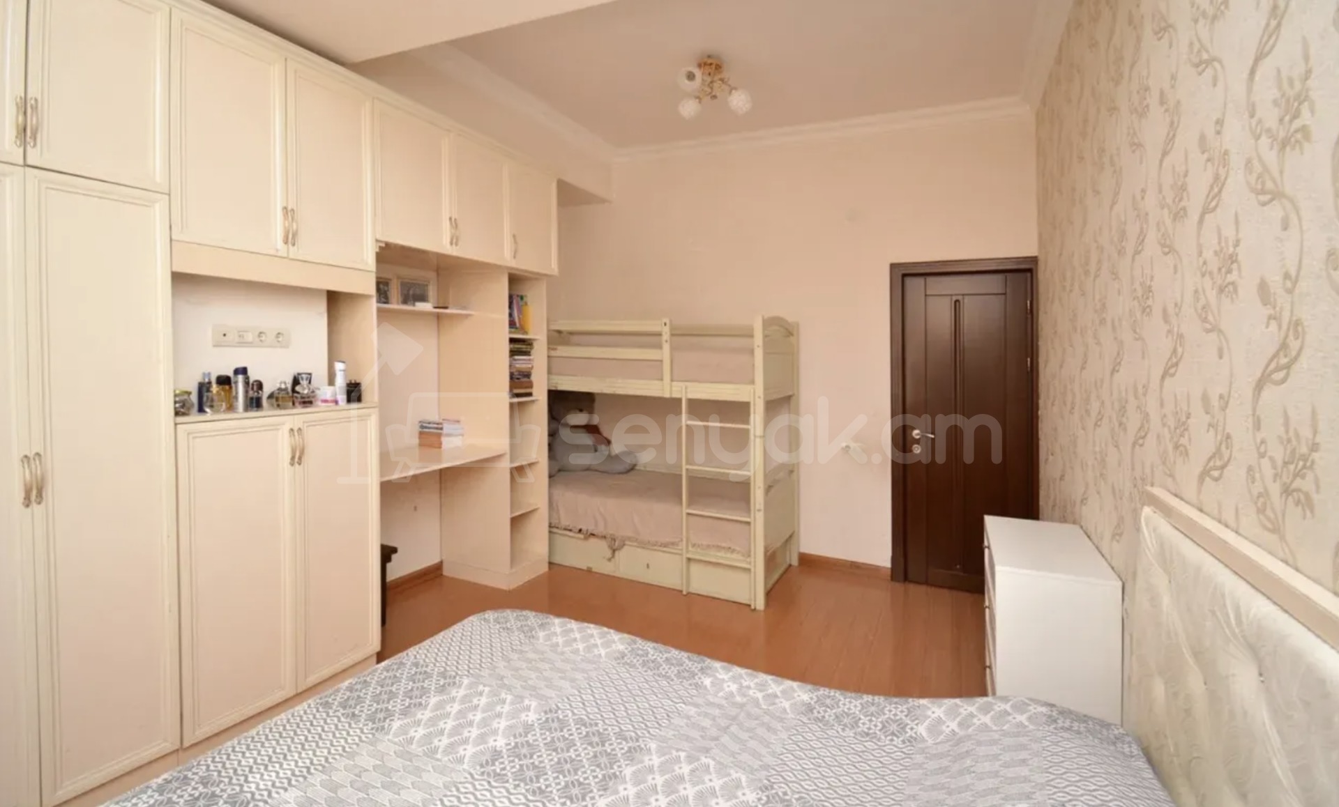 3 Սենյականոց Բնակարան, 104քմ, 4/16 հարկ, Կապիտալ Վերանորոգված