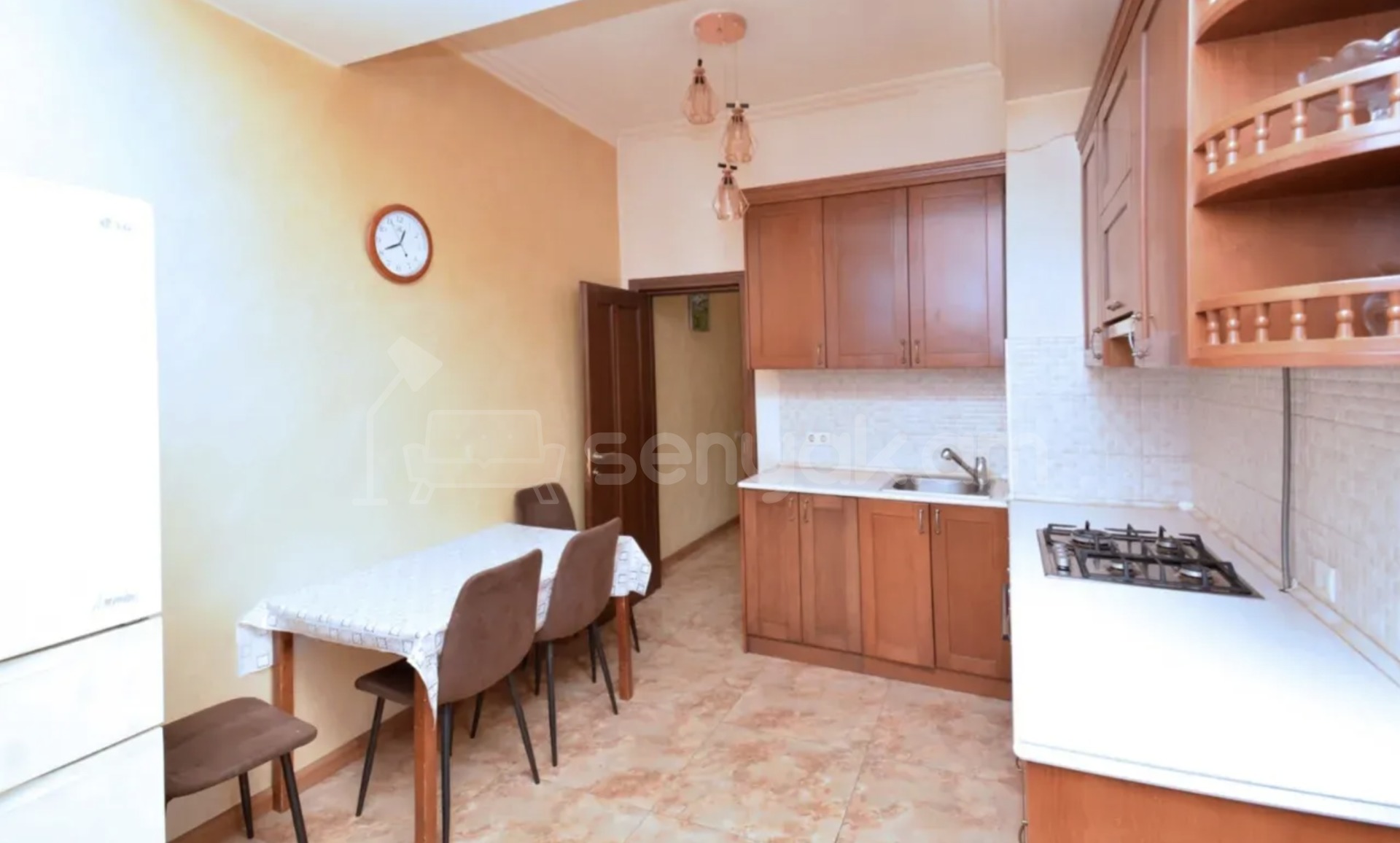 3 Սենյականոց Բնակարան, 104քմ, 4/16 հարկ, Կապիտալ Վերանորոգված