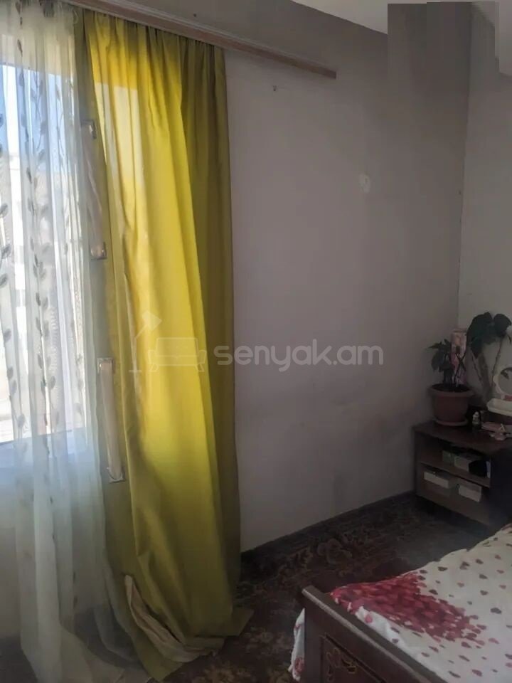 3 Սենյականոց Բնակարան, 80քմ, 7/14 հարկ, Նորմալ Վիճակում