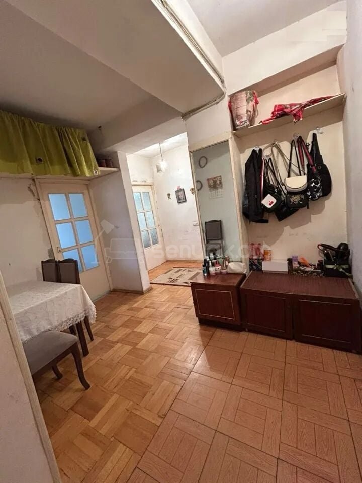 3 Սենյականոց Բնակարան, 80քմ, 7/14 հարկ, Նորմալ Վիճակում