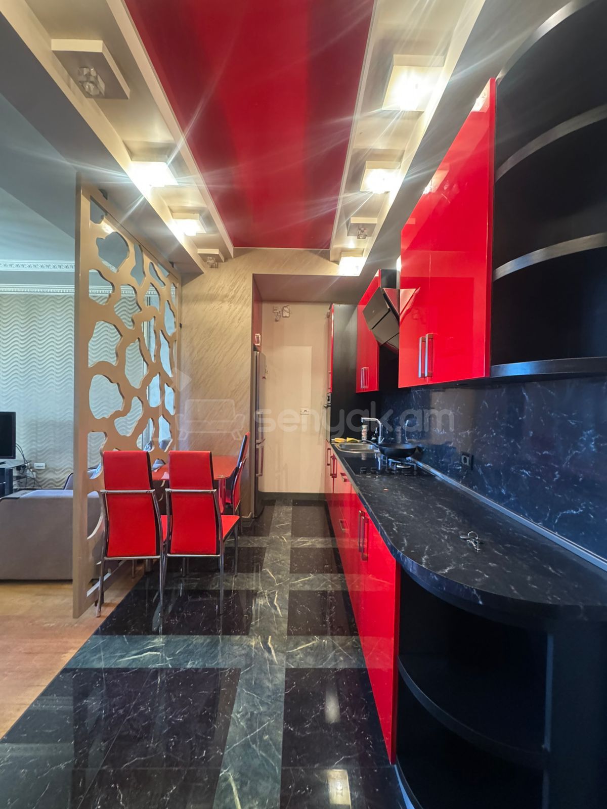 3 Սենյականոց Բնակարան, 93քմ, 5/9 հարկ, Կապիտալ Վերանորոգված