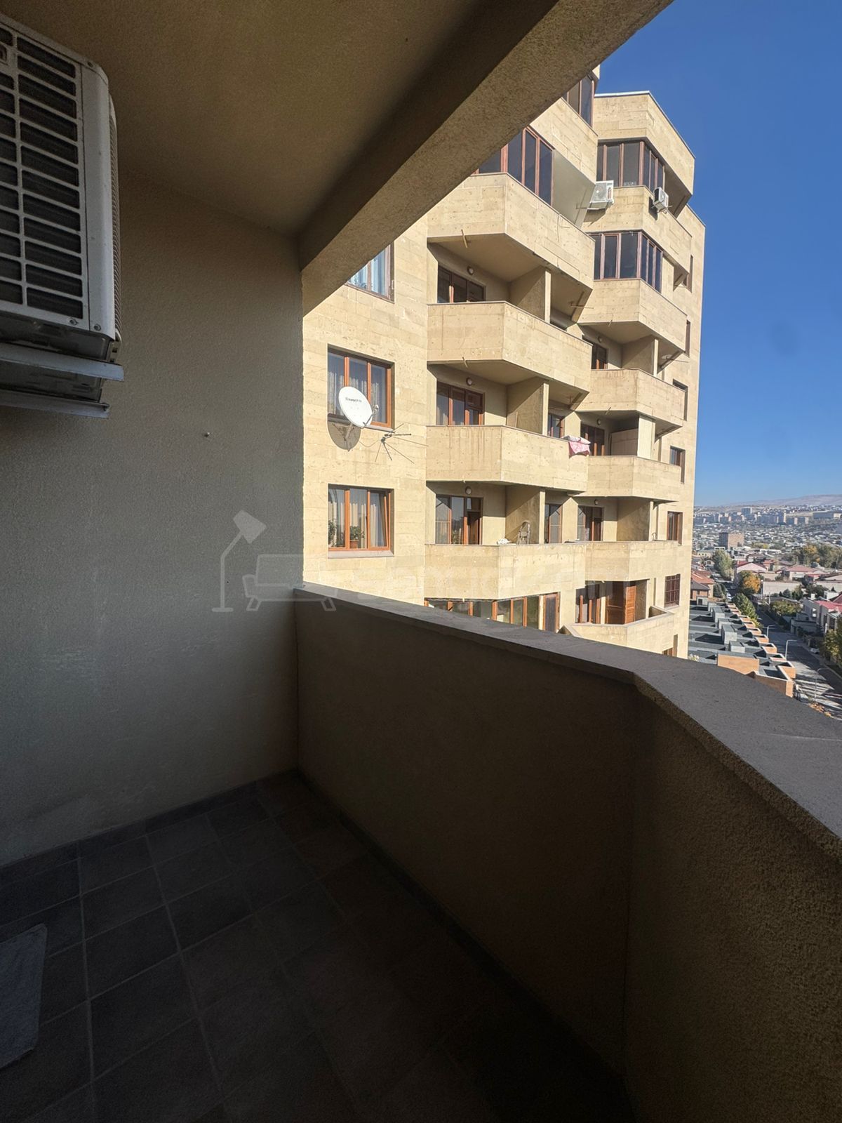 3 Սենյականոց Բնակարան, 93քմ, 5/9 հարկ, Կապիտալ Վերանորոգված