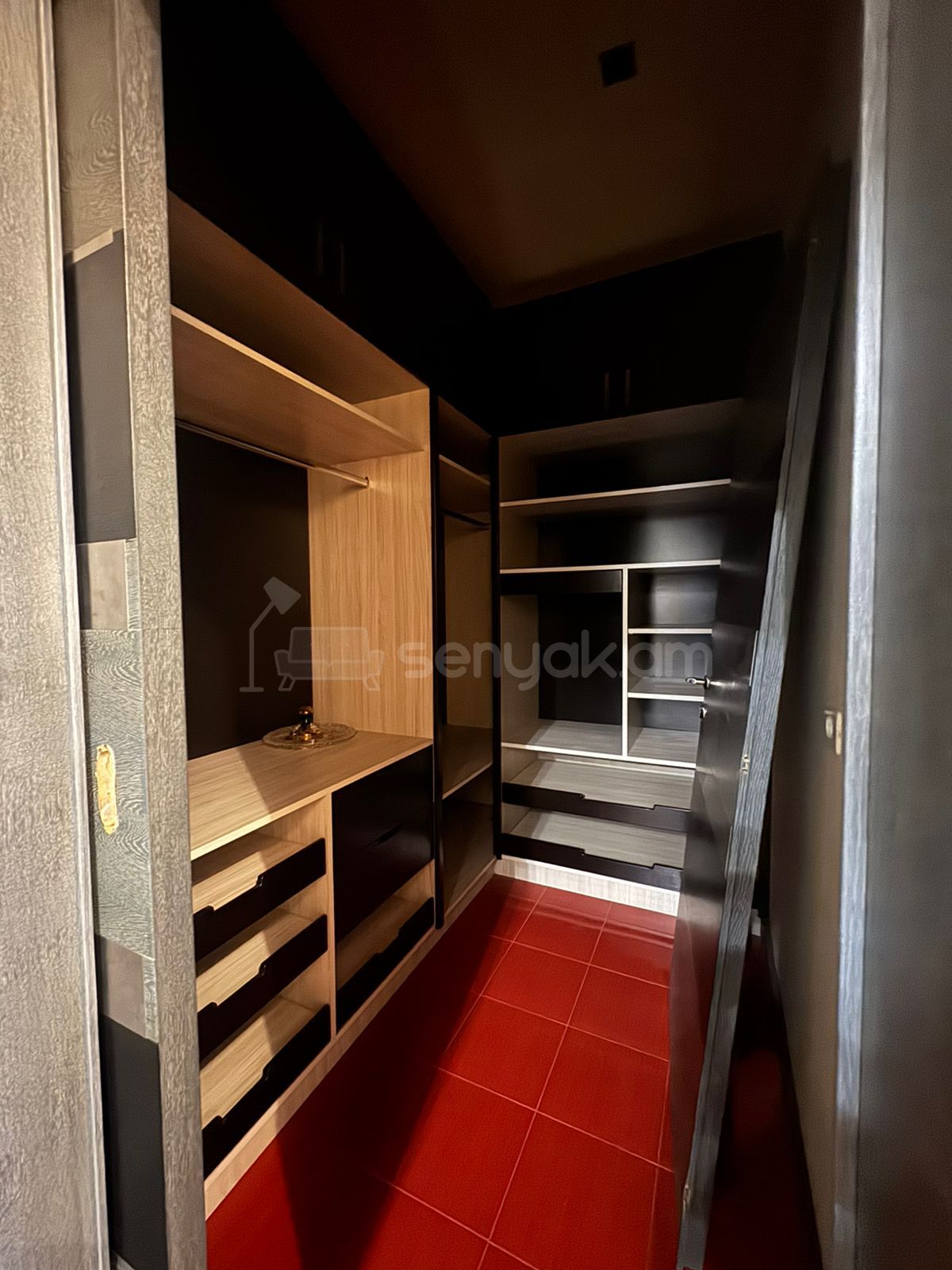 3 Սենյականոց Բնակարան, 93քմ, 5/9 հարկ, Կապիտալ Վերանորոգված