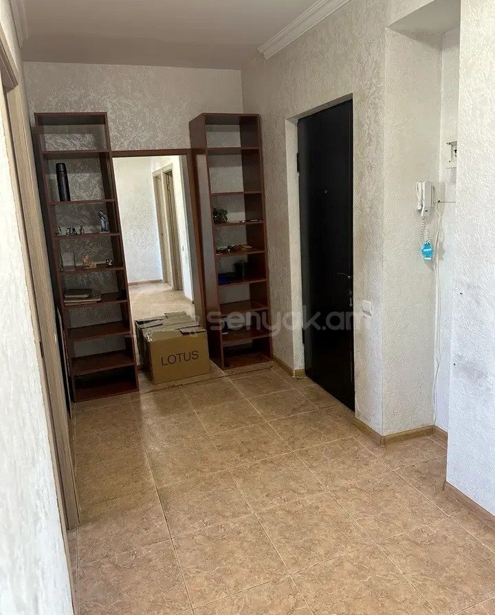 4 Սենյականոց Բնակարան, 85քմ, 8/9 հարկ, Կոսմետիկ Վերանորոգված