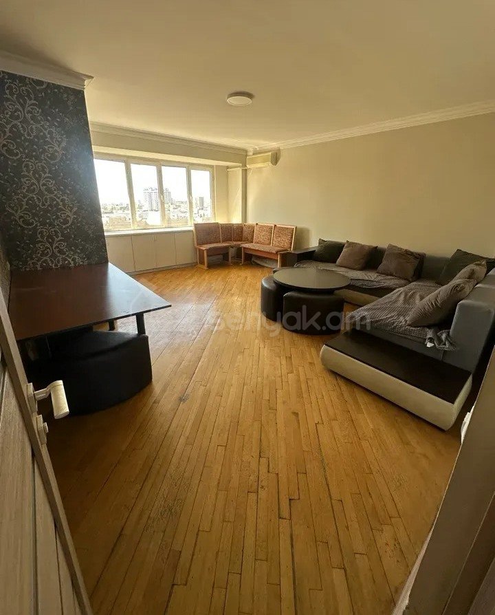 4 Սենյականոց Բնակարան, 85քմ, 8/9 հարկ, Կապիտալ Վերանորոգված