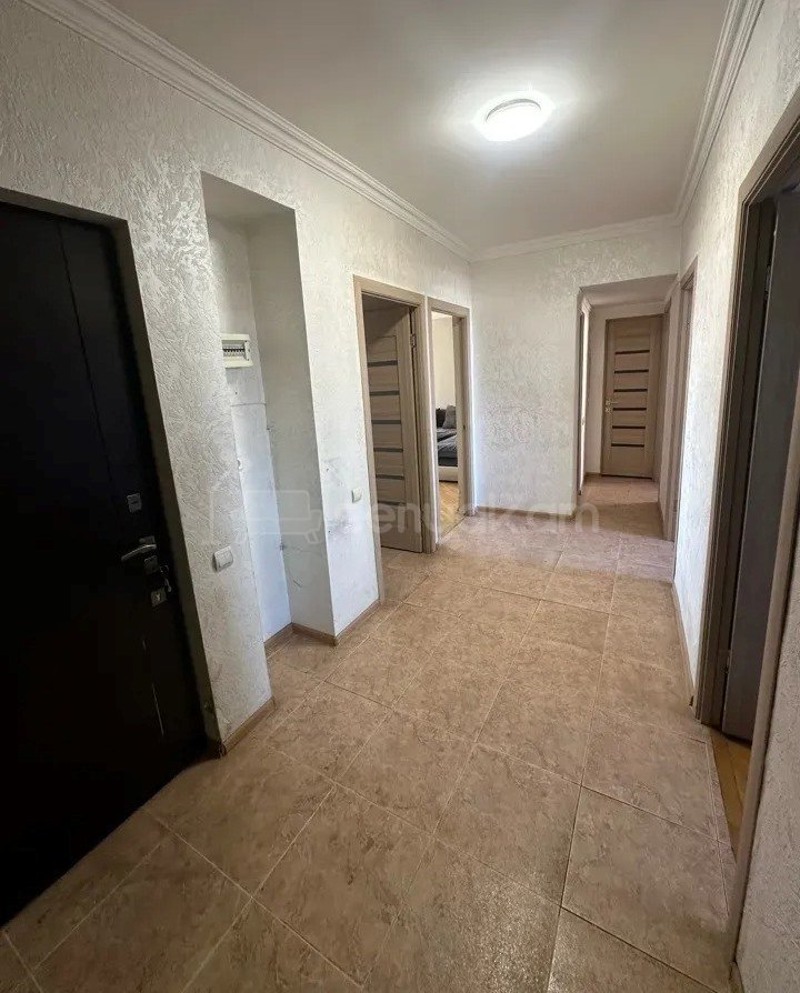 4 Սենյականոց Բնակարան, 85քմ, 8/9 հարկ, Կապիտալ Վերանորոգված