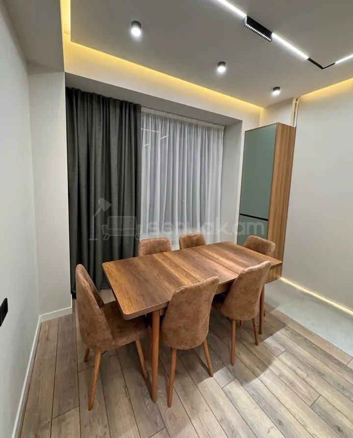 2 Սենյականոց Բնակարան Նորակառույցում, 61քմ, 9/16 հարկ, Կապիտալ Վերանորոգված