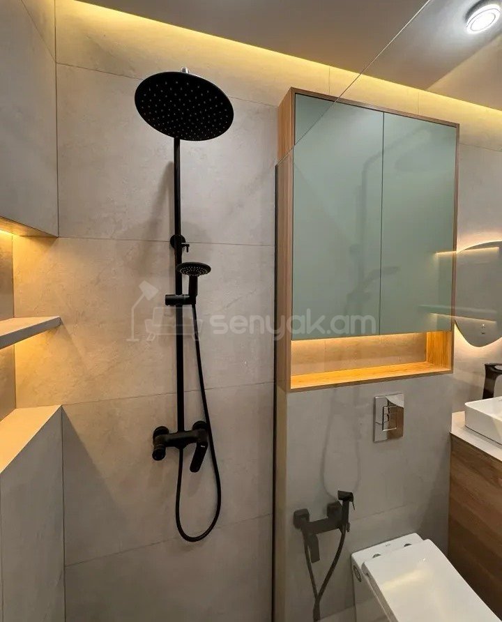 2 Սենյականոց Բնակարան Նորակառույցում, 61քմ, 9/16 հարկ, Կապիտալ Վերանորոգված