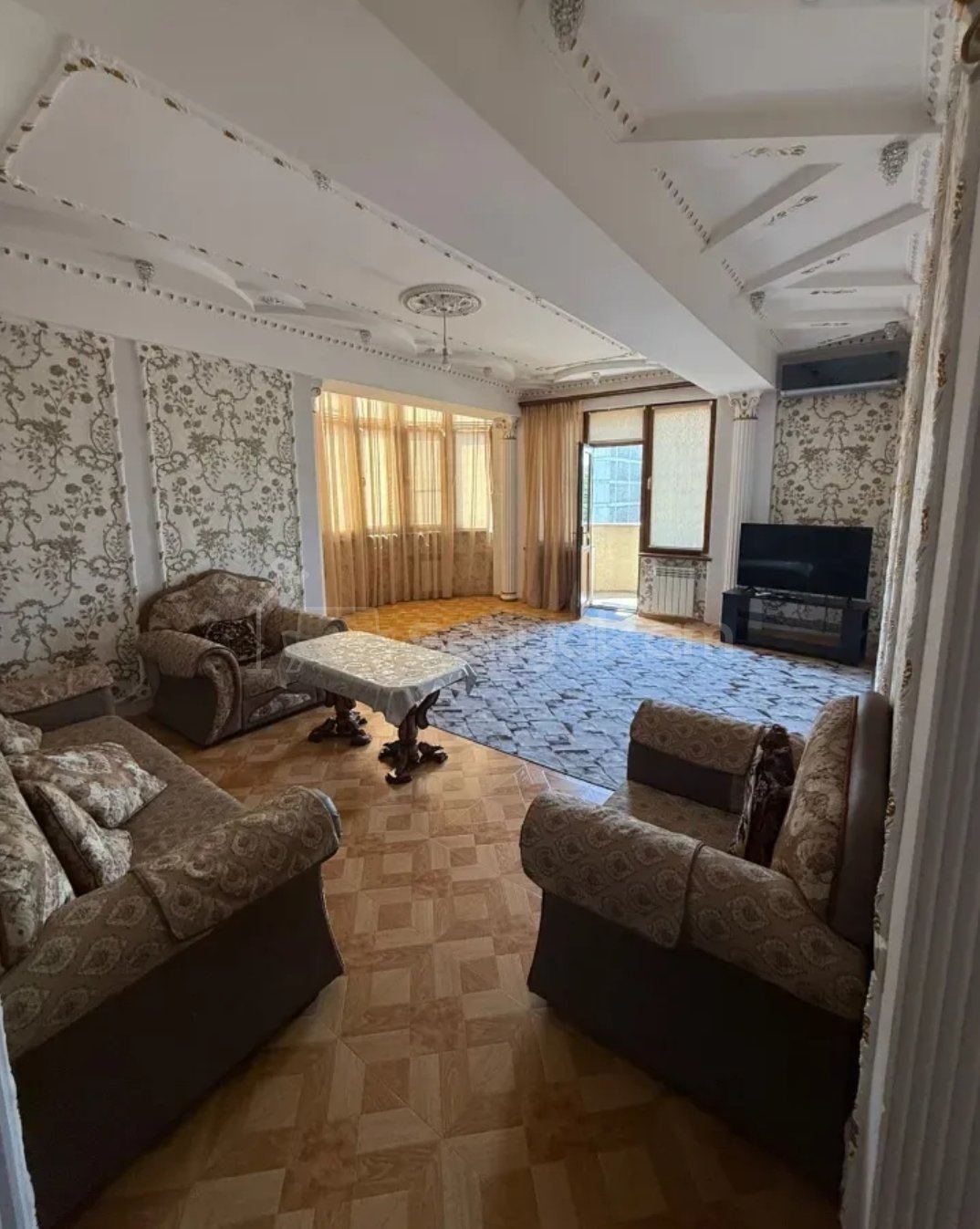 3 Սենյականոց Բնակարան, 103քմ, 4/8 հարկ, Կապիտալ Վերանորոգված, Կահավորված