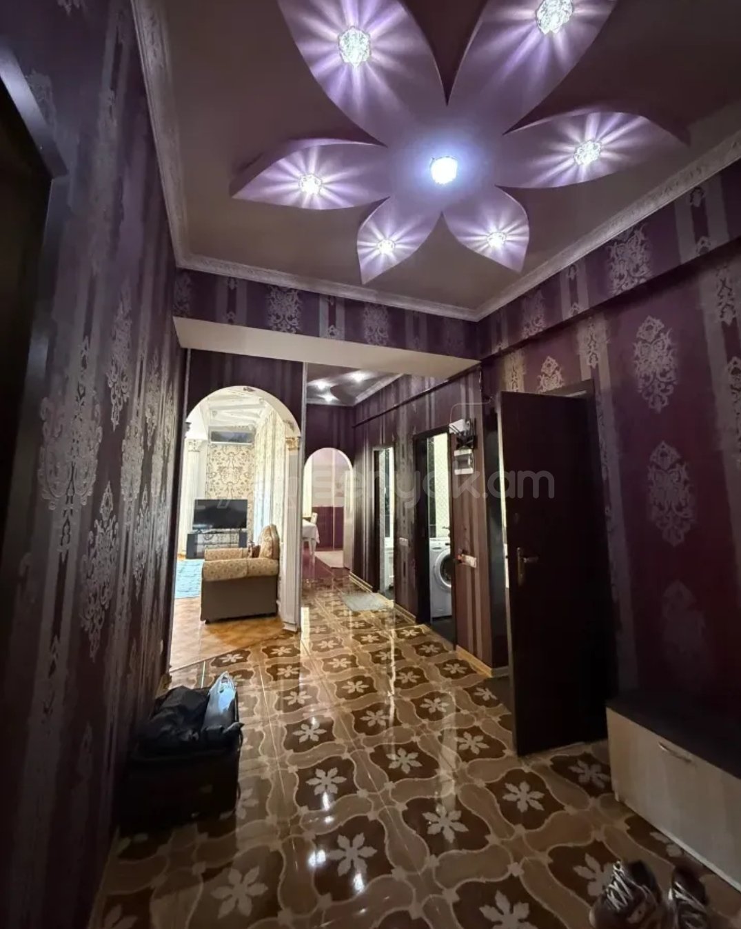 3 Սենյականոց Բնակարան, 103քմ, 4/8 հարկ, Կապիտալ Վերանորոգված, Կահավորված