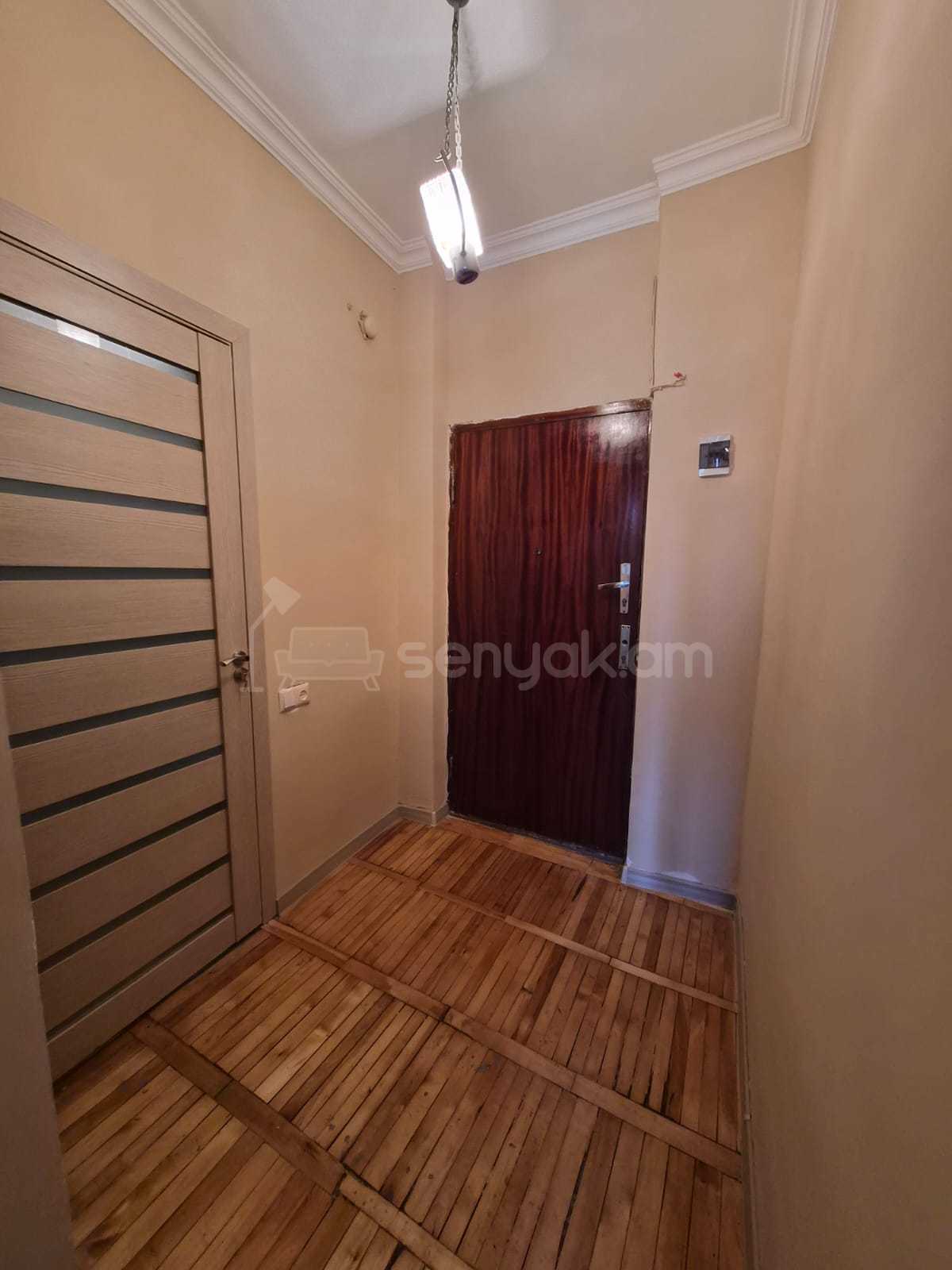 2 Սենյականոց Բնակարան, 41քմ, 2/9 հարկ, Կոսմետիկ Վերանորոգված