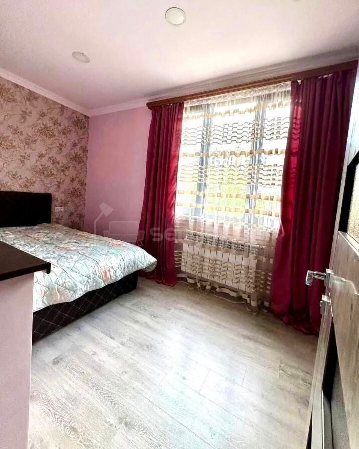 2 Սենյականոց Բնակարան Քարե Շենքում, 54քմ, 3/5 հարկ, Կապիտալ Վերանորոգված, Կահավորված, Արևկող