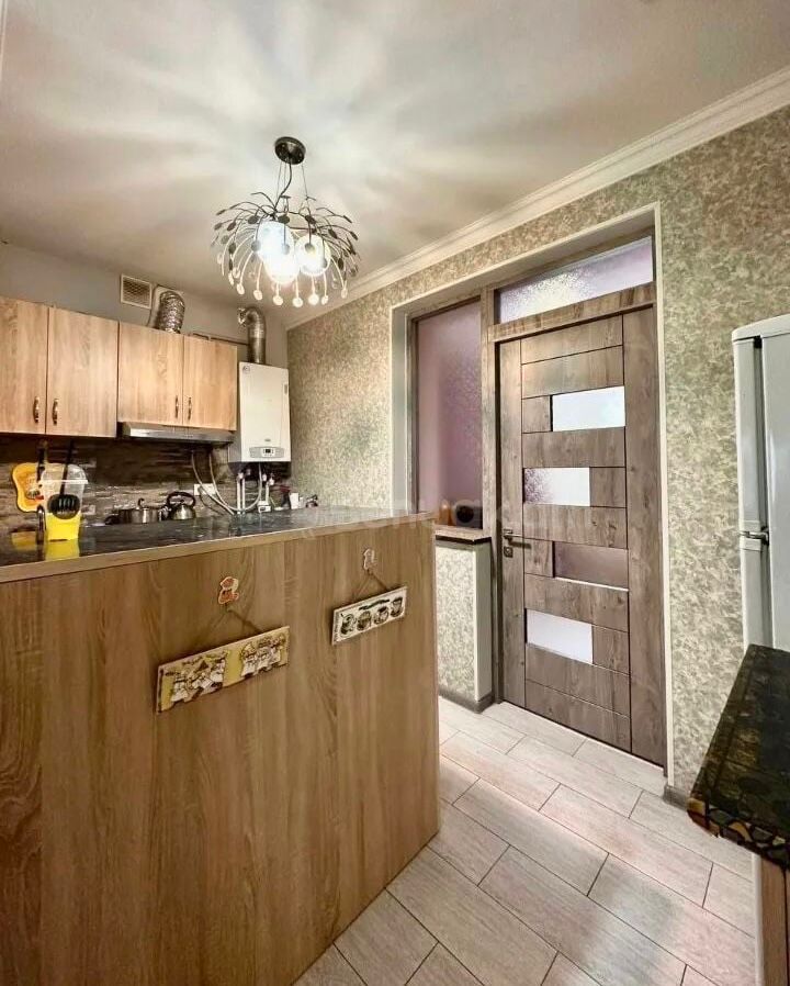 2 Սենյականոց Բնակարան Քարե Շենքում, 54քմ, 3/5 հարկ, Կապիտալ Վերանորոգված, Կահավորված, Արևկող