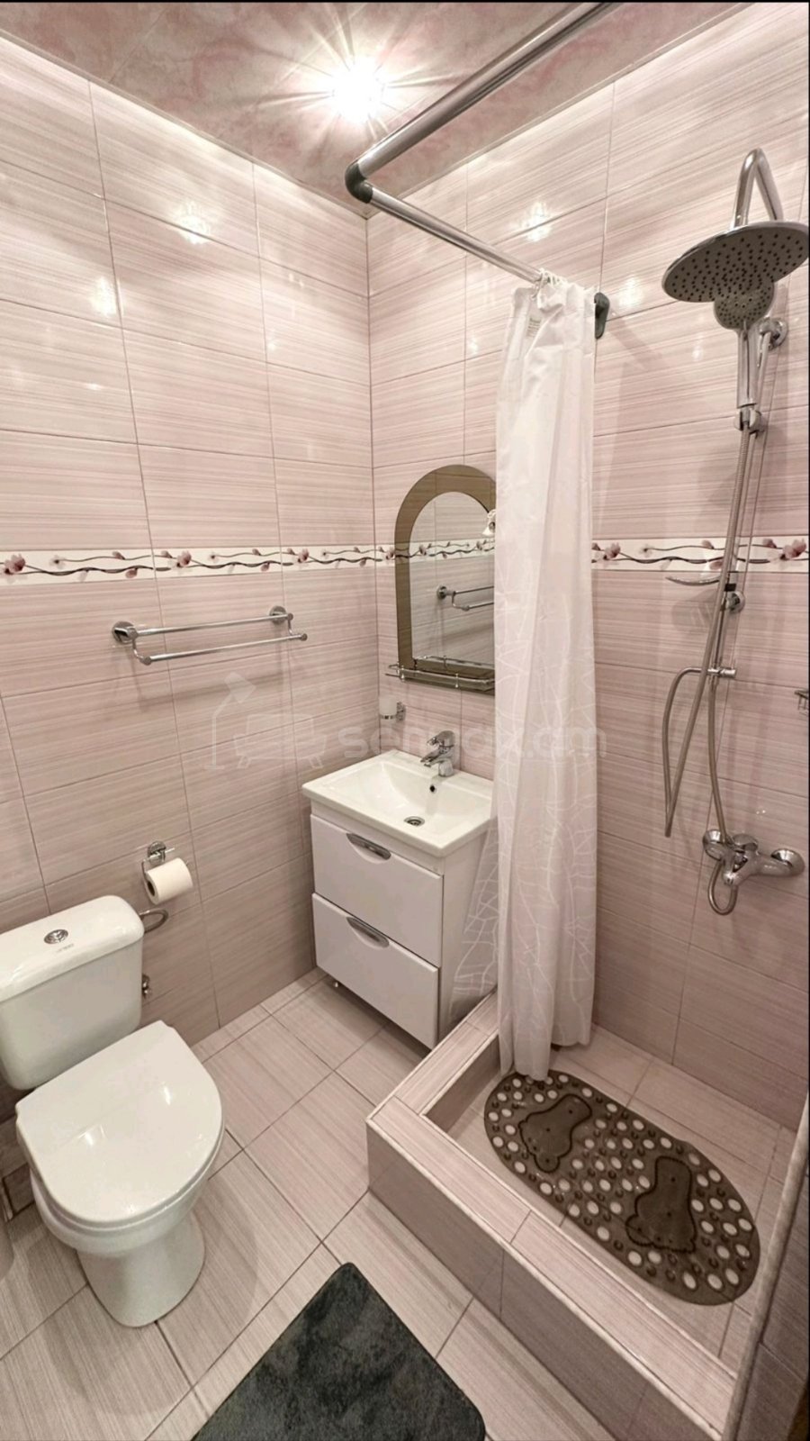 2 Սենյականոց Բնակարան Քարե Շենքում, 50քմ, 5/5 հարկ, Կապիտալ Վերանորոգված, Կահավորված, Արևկող