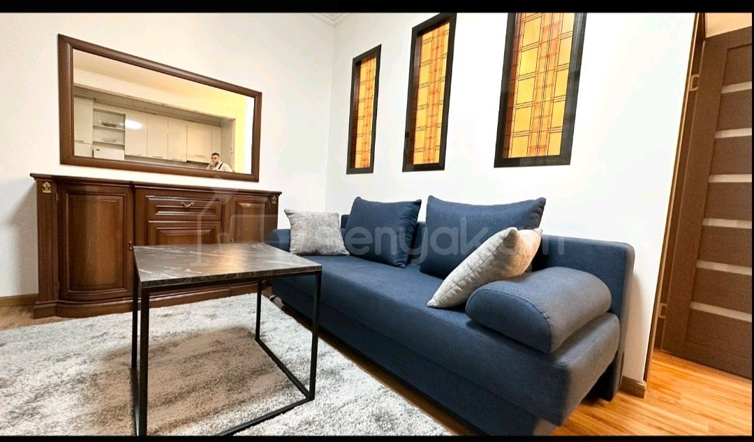 2 Սենյականոց Բնակարան Քարե Շենքում, 50քմ, 5/5 հարկ, Կապիտալ Վերանորոգված, Կահավորված, Արևկող