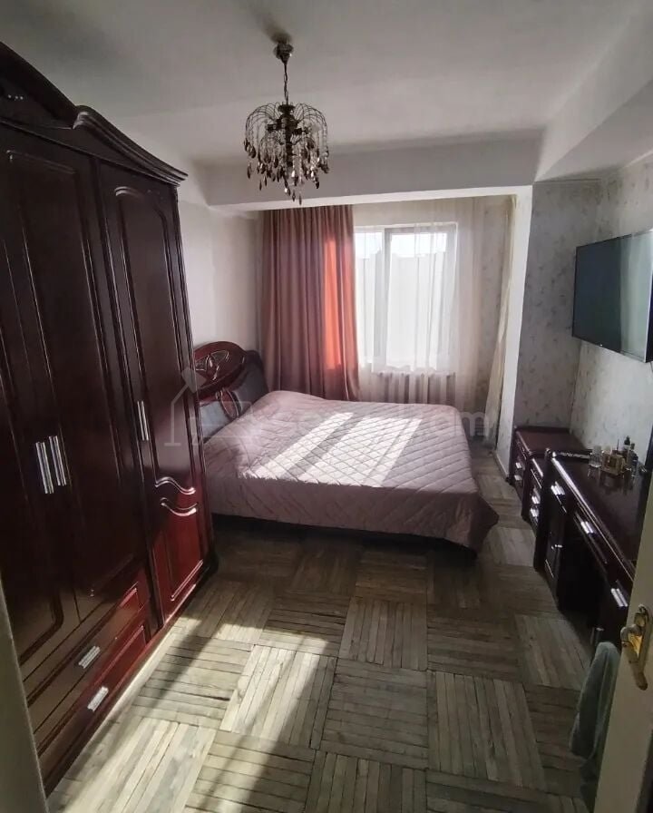 3 Սենյականոց Բնակարան, 83քմ, 11/14 հարկ, Նորմալ Վիճակում