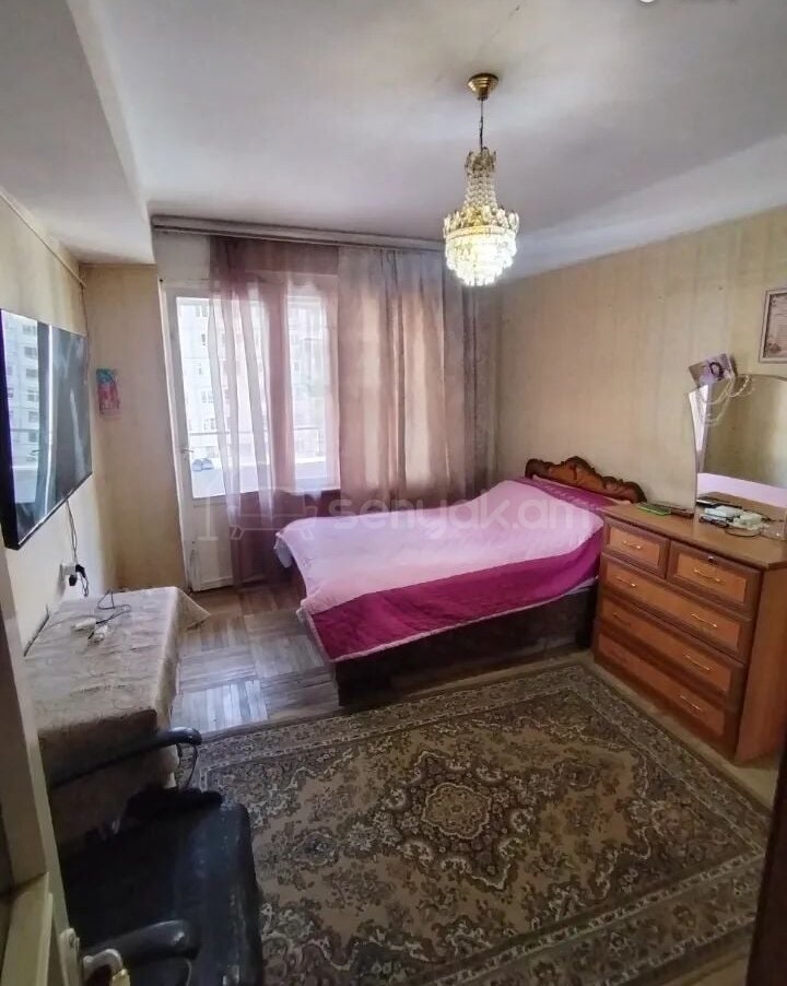 3 Սենյականոց Բնակարան, 83քմ, 11/14 հարկ, Նորմալ Վիճակում