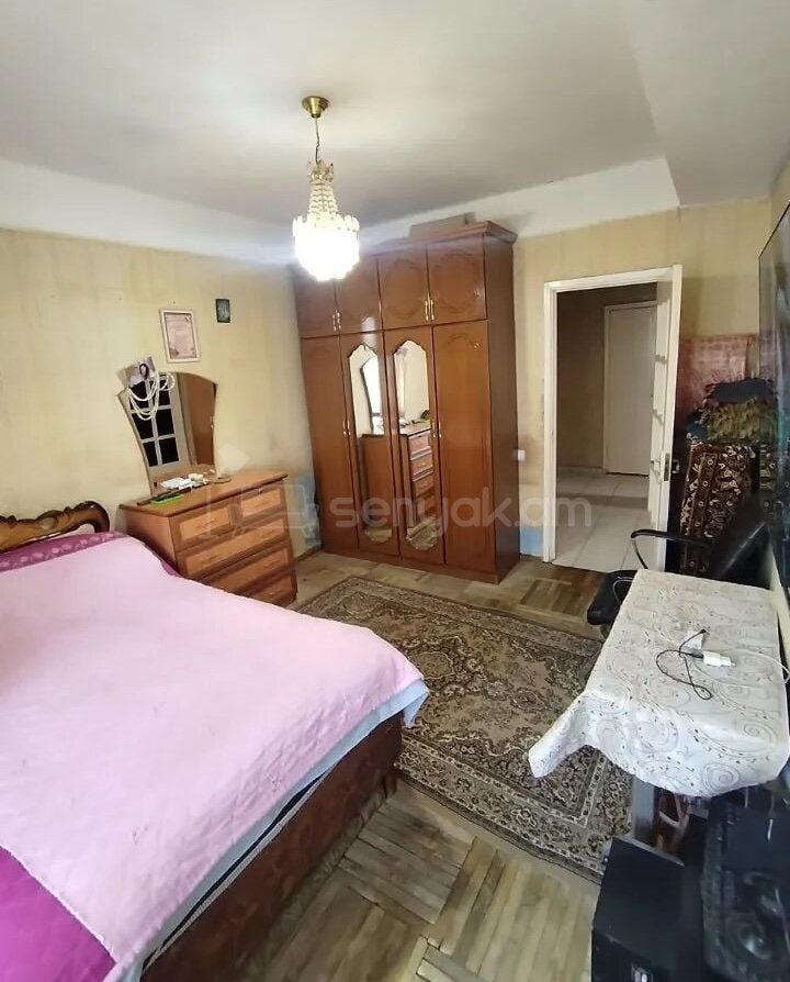 3 Սենյականոց Բնակարան, 83քմ, 11/14 հարկ, Նորմալ Վիճակում