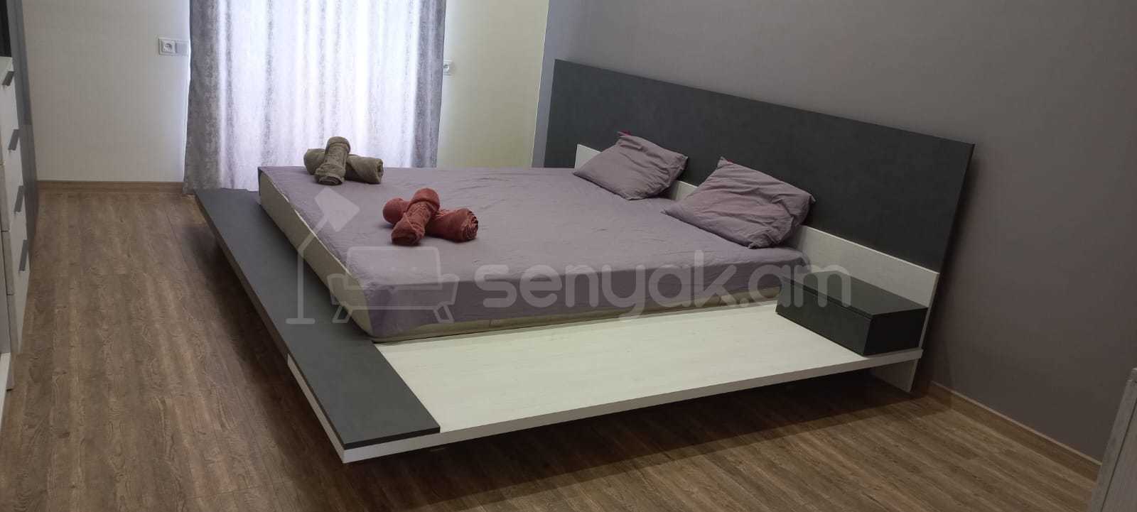 4 Սենյականոց Բնակարան Քարե Շենքում, 100քմ, 2/4 հարկ, Դիզայներական Վերանորոգված, Կահավորված