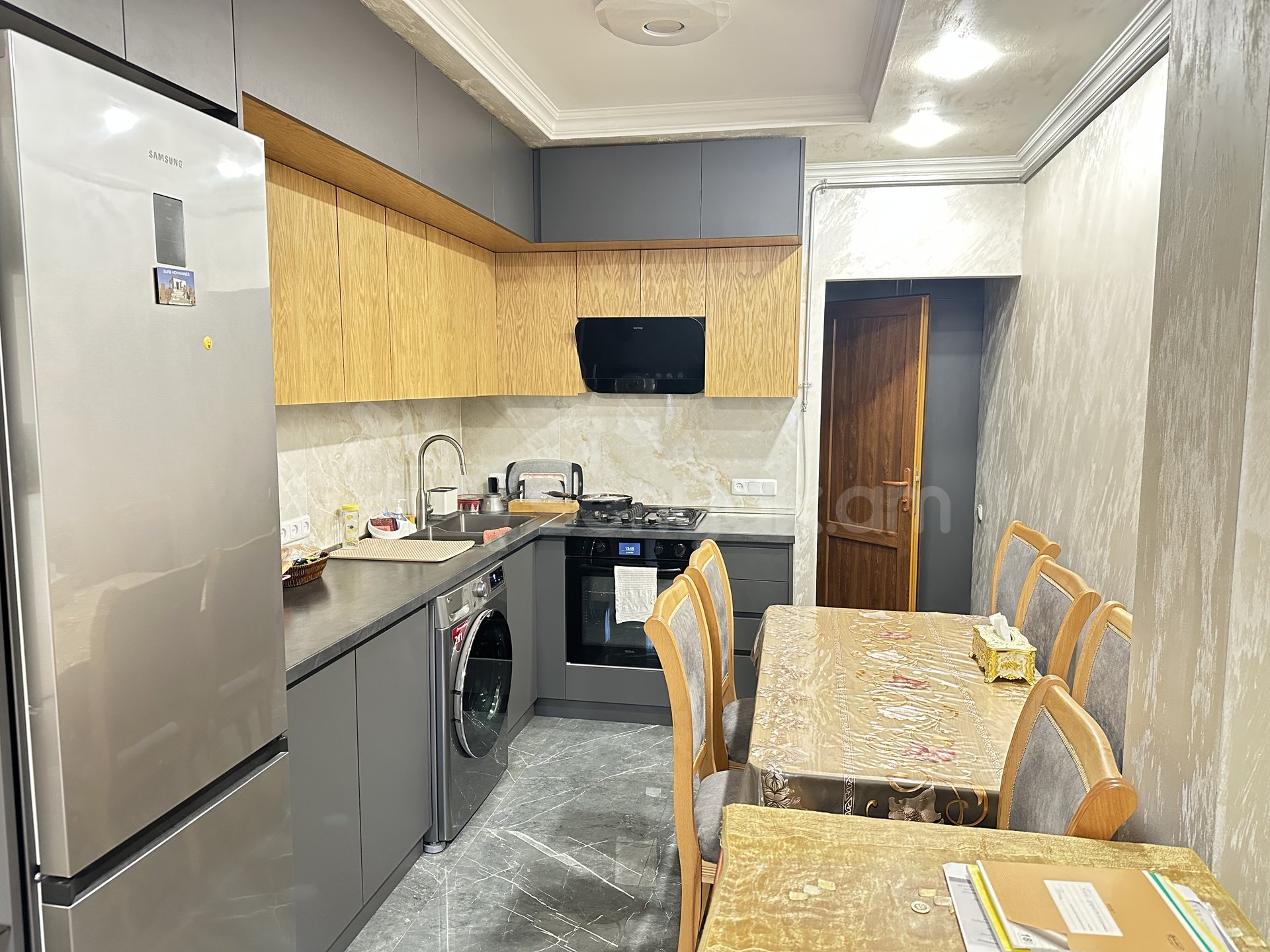 Քնելու Տեղ 2/5 հարկ