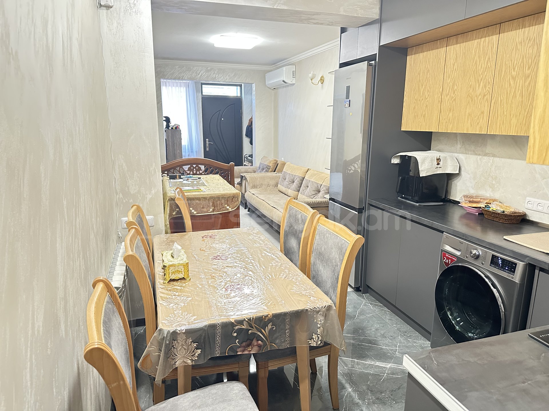 Քնելու Տեղ 2/5 հարկ