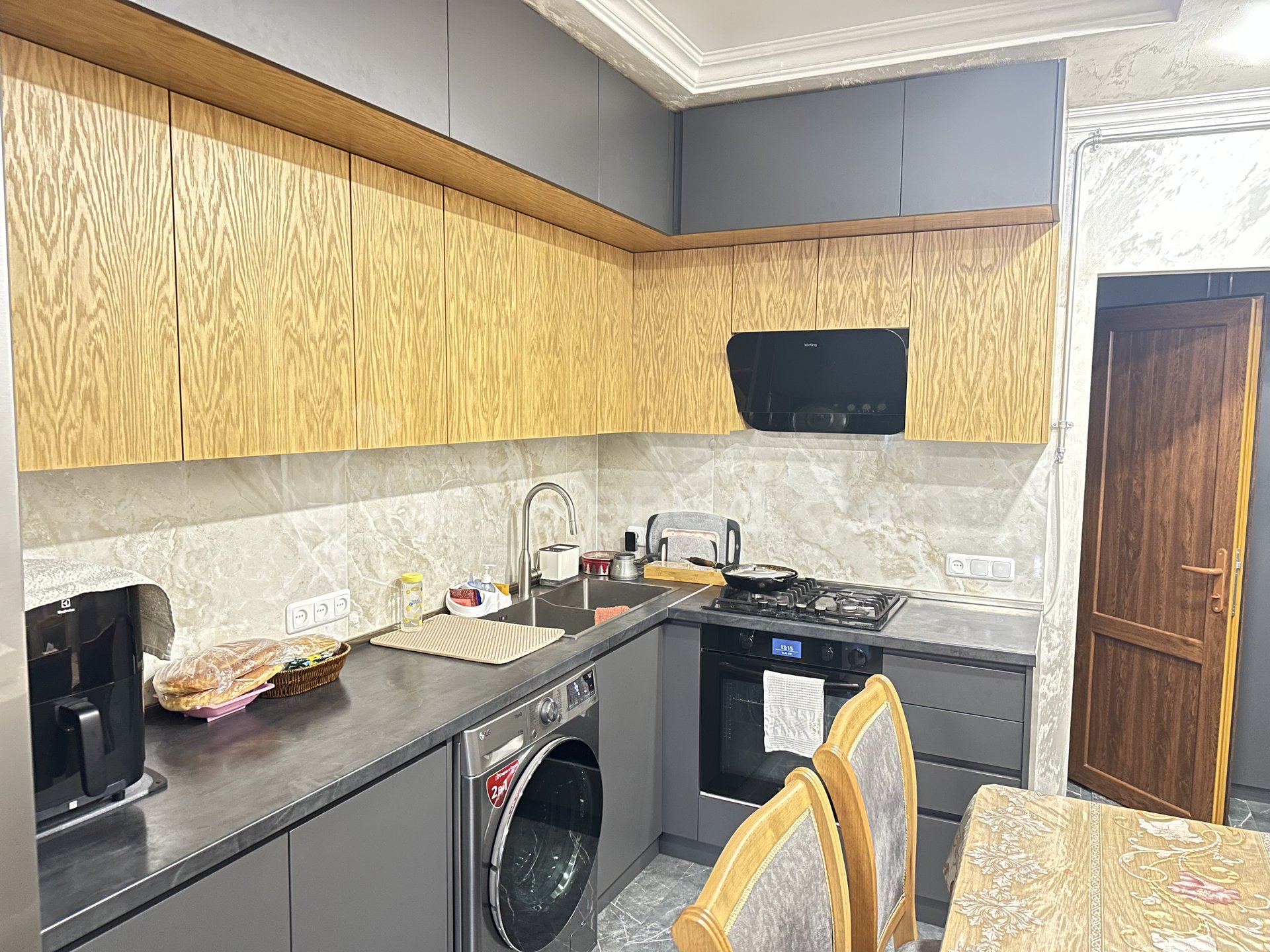 Քնելու Տեղ 2/5 հարկ