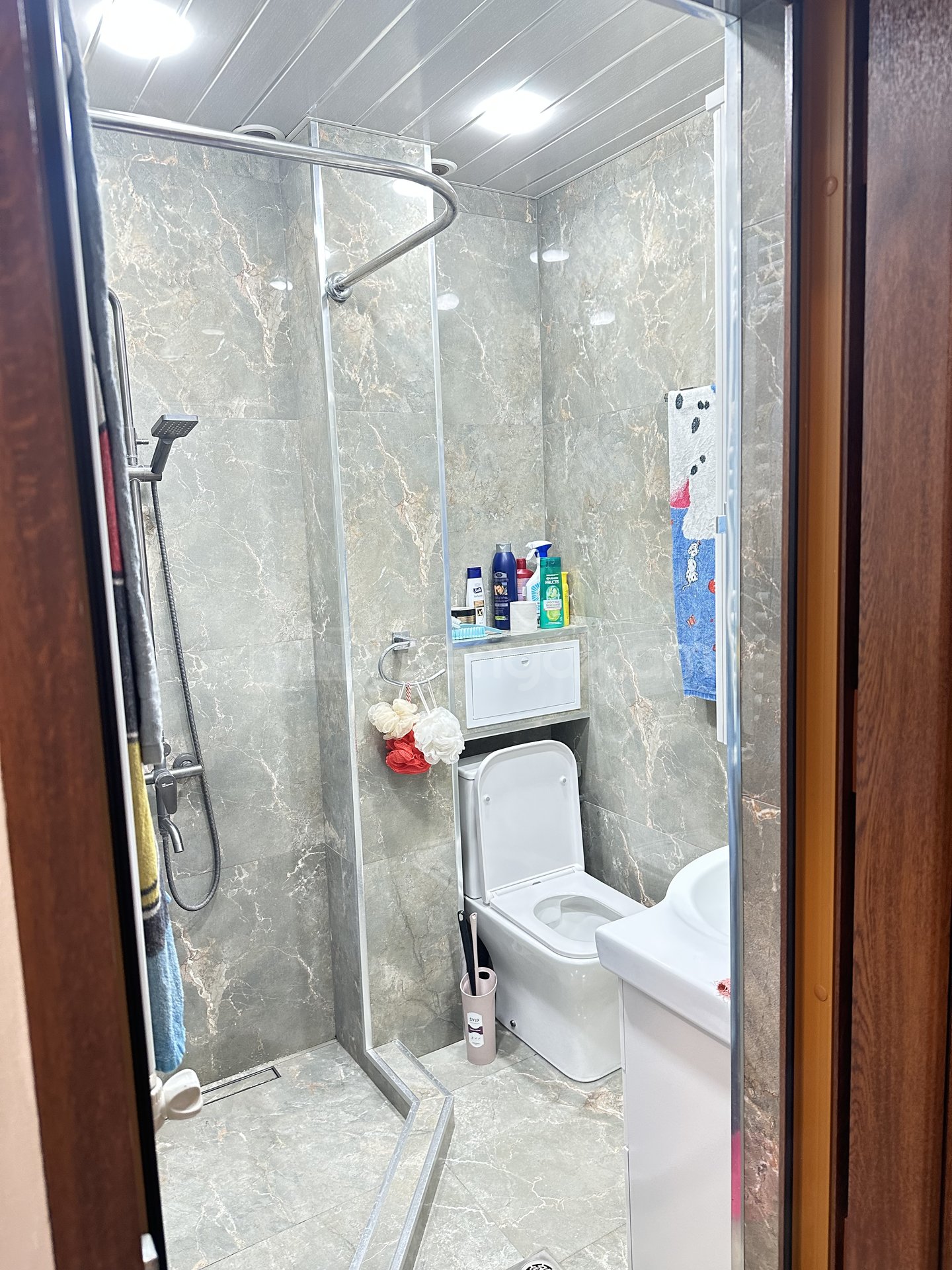 Քնելու Տեղ 2/5 հարկ