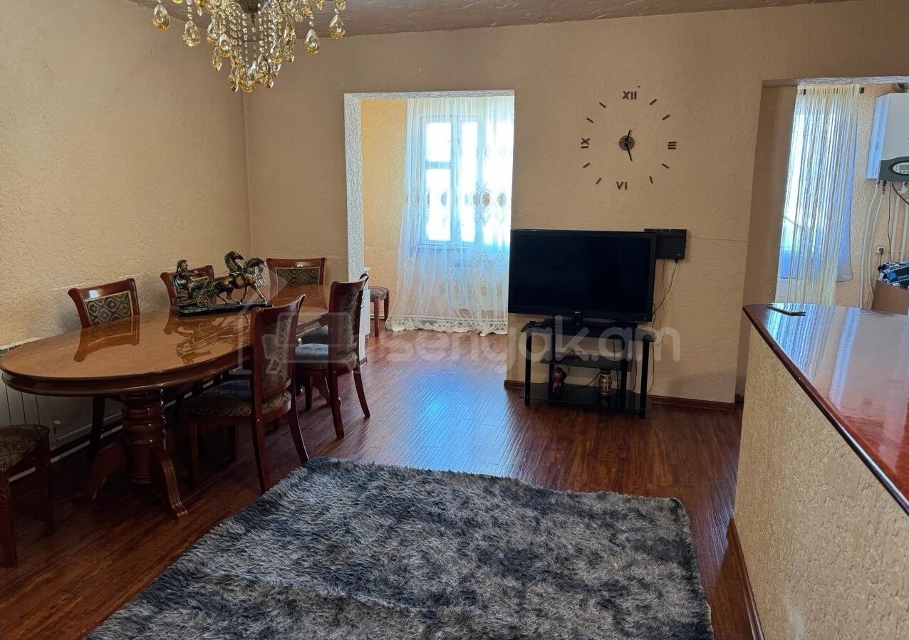 3 Սենյականոց Բնակարան, 80քմ, 9/9 հարկ, Կապիտալ Վերանորոգված