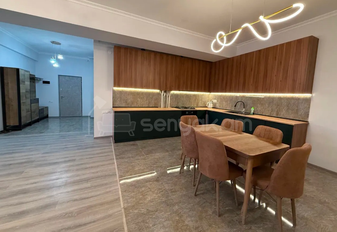 4 Սենյականոց Բնակարան Նորակառույցում, 138քմ, 6/14 հարկ, Դիզայներական Վերանորոգված, Կահավորված, Արևկող