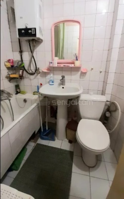 2 Սենյականոց Բնակարան Քարե Շենքում, 70քմ, 4/5 հարկ, Կոսմետիկ Վերանորոգված, Կահավորված, Արևկող