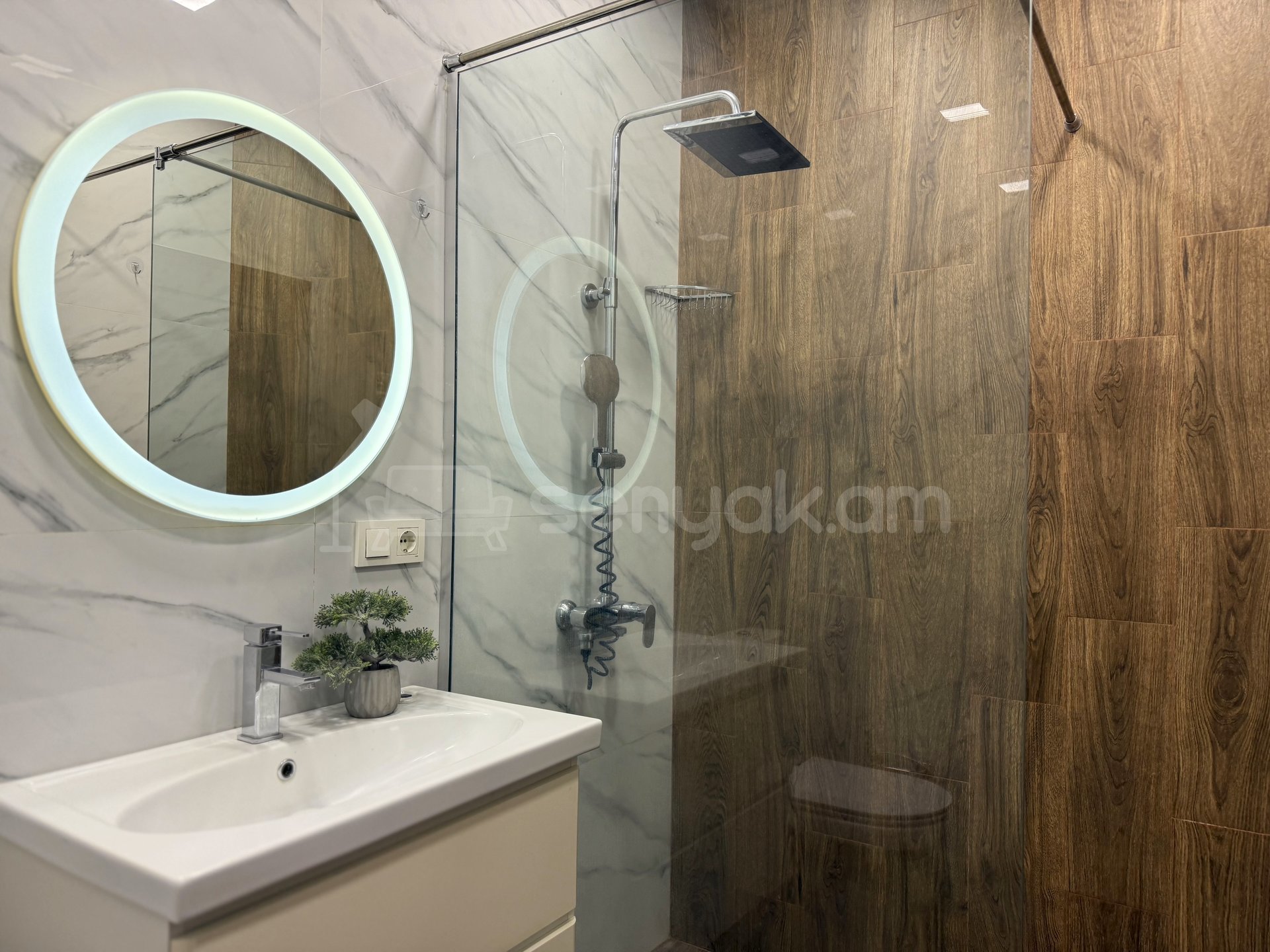 2 Սենյականոց Բնակարան Նորակառույցում, 72քմ, 5/16 հարկ, Դիզայներական Վերանորոգված