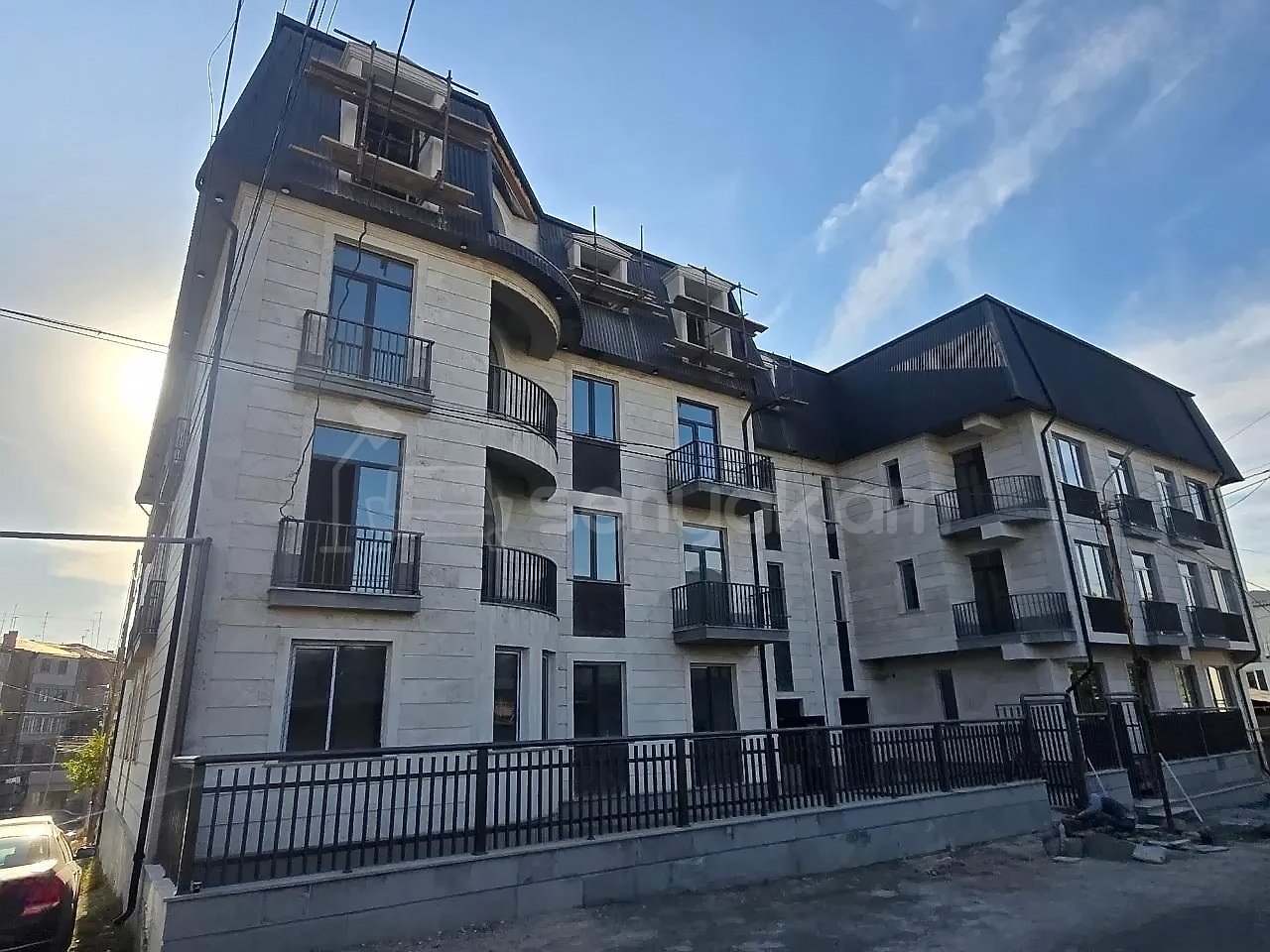 3 Սենյականոց Բնակարան Նորակառույցում, 62քմ, 1/5 հարկ, Զրոյական Վիճակում