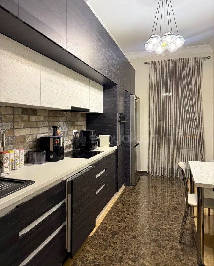 3 Սենյականոց Բնակարան Նորակառույցում, 76քմ, 4/18 հարկ, Կապիտալ Վերանորոգված