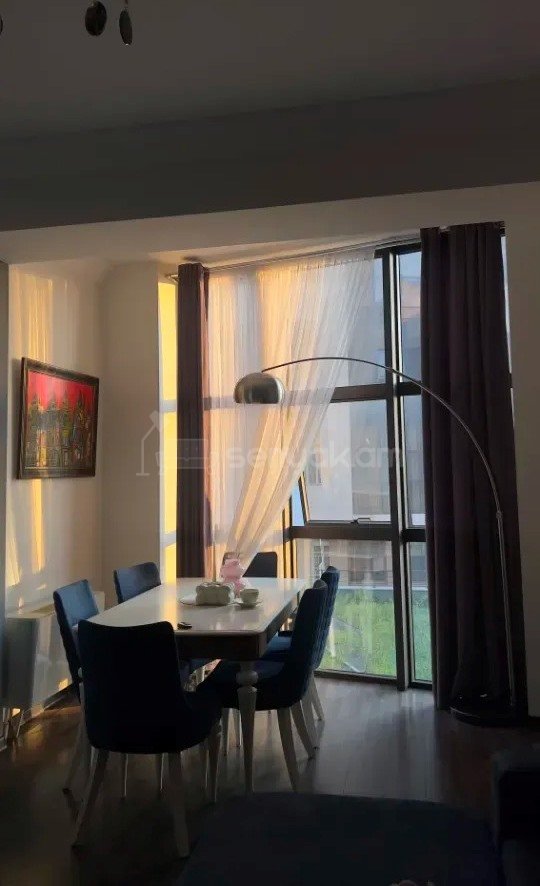 3 Սենյականոց Բնակարան Նորակառույցում, 76քմ, 4/18 հարկ, Կապիտալ Վերանորոգված