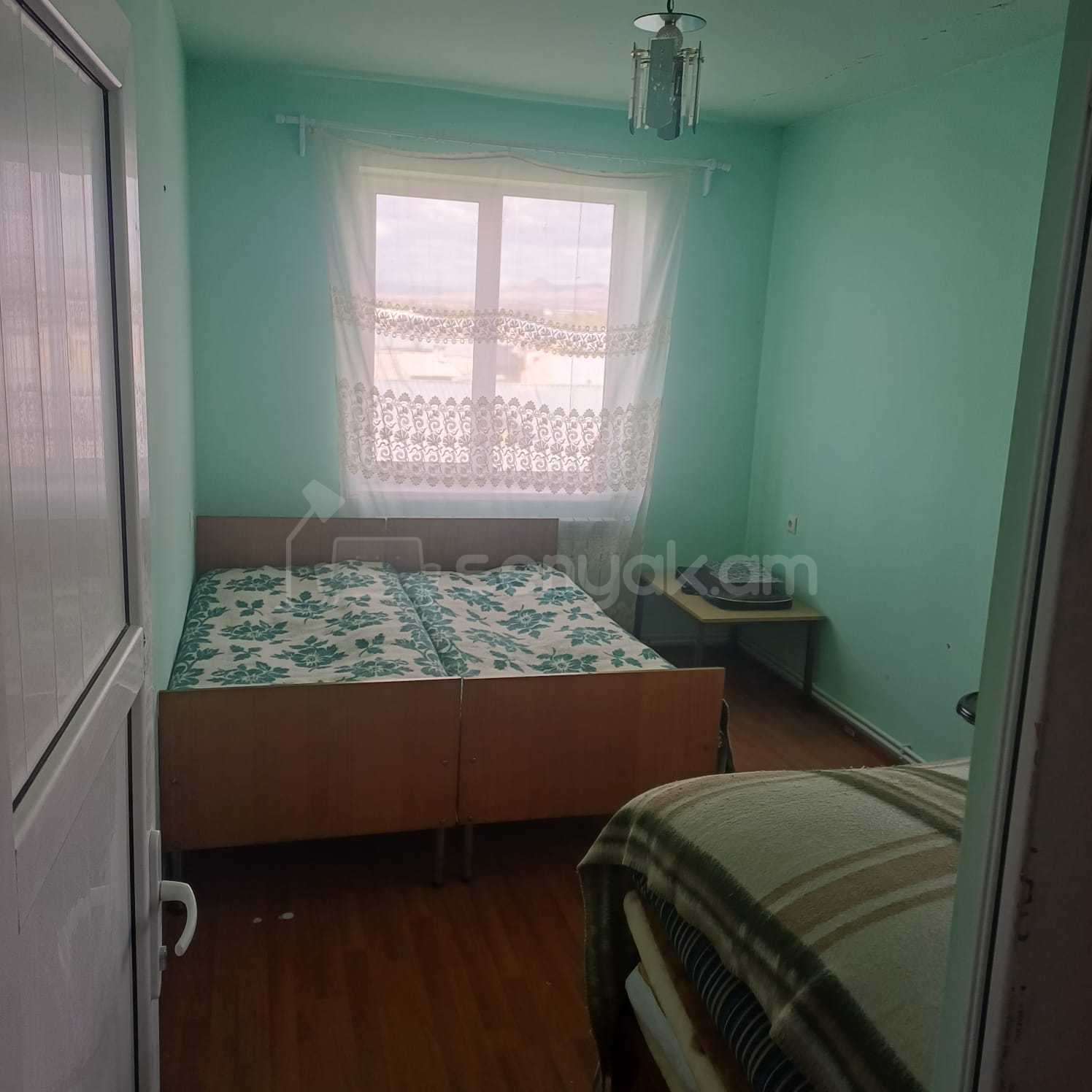 2 Սենյականոց Բնակարան Նորակառույց Քարե Շենքում, 51քմ, 4/4 հարկ, Պետական Վիճակում