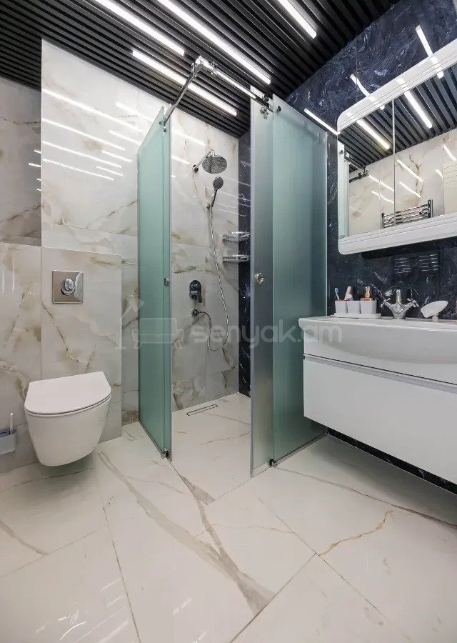 2 Սենյականոց Բնակարան Նորակառույցում, 76քմ, 10/15 հարկ, Դիզայներական Վերանորոգված