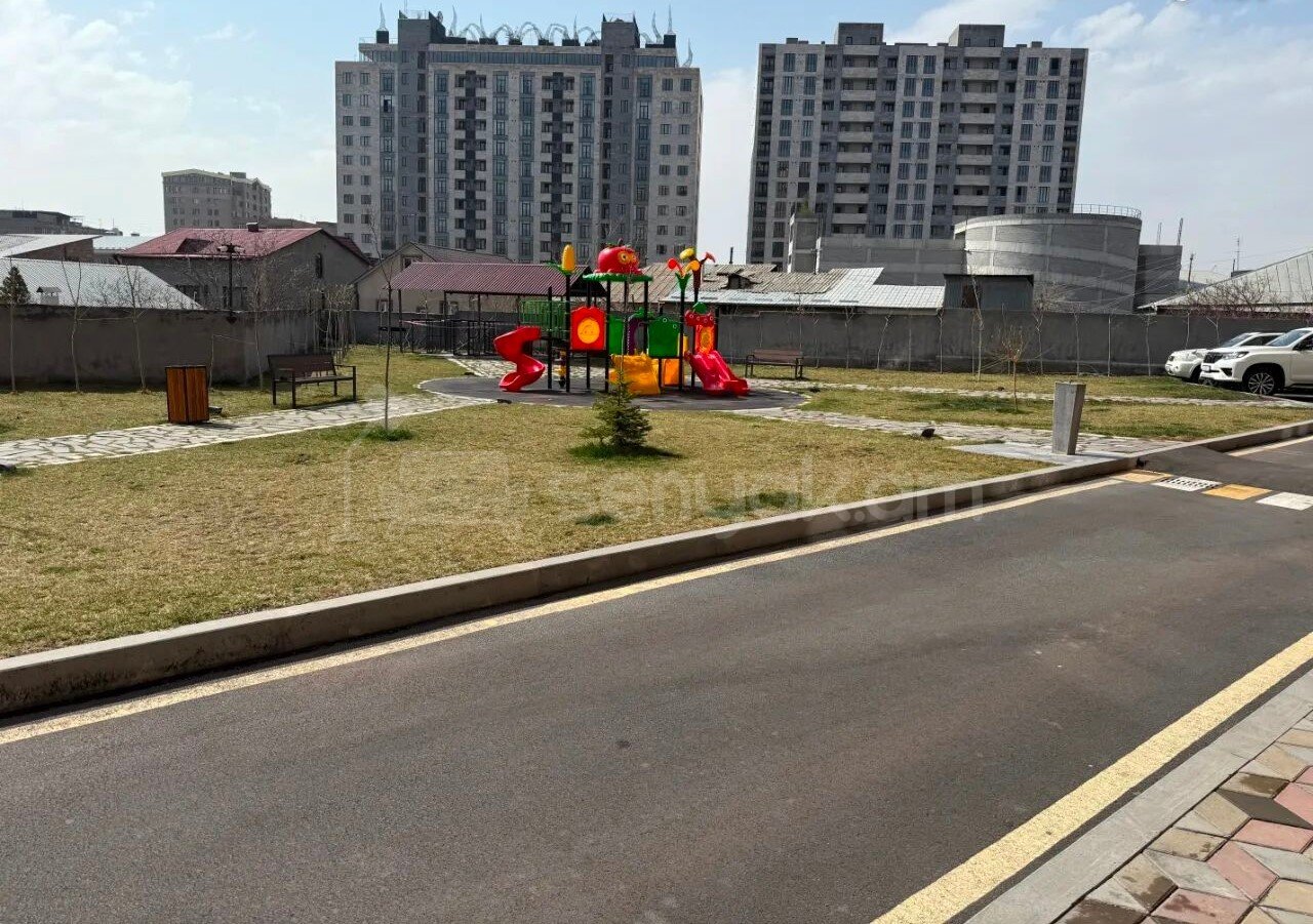 2 Սենյականոց Բնակարան Նորակառույցում, 58քմ, 7/15 հարկ, Զրոյական Վիճակում