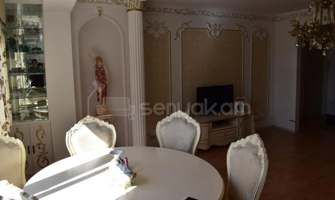 3 Սենյականոց Բնակարան, 74քմ, 6/9 հարկ, Կապիտալ Վերանորոգված