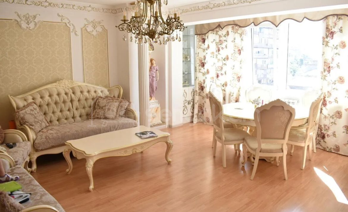 3 Սենյականոց Բնակարան, 74քմ, 6/9 հարկ, Կապիտալ Վերանորոգված