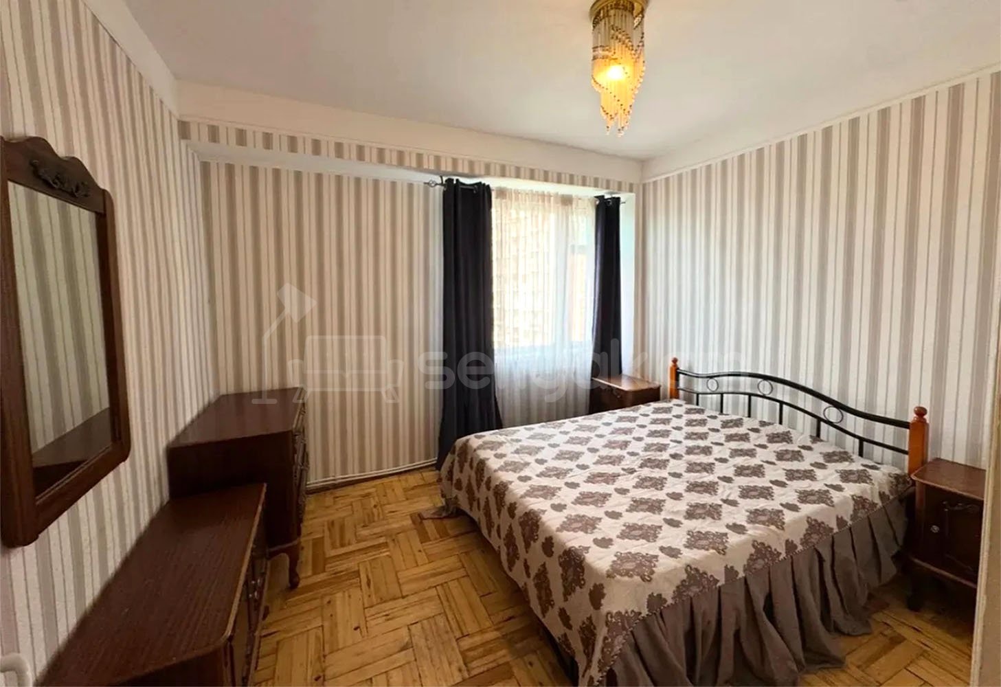 3 Սենյականոց Բնակարան, 83քմ, 6/9 հարկ, Նորմալ Վիճակում