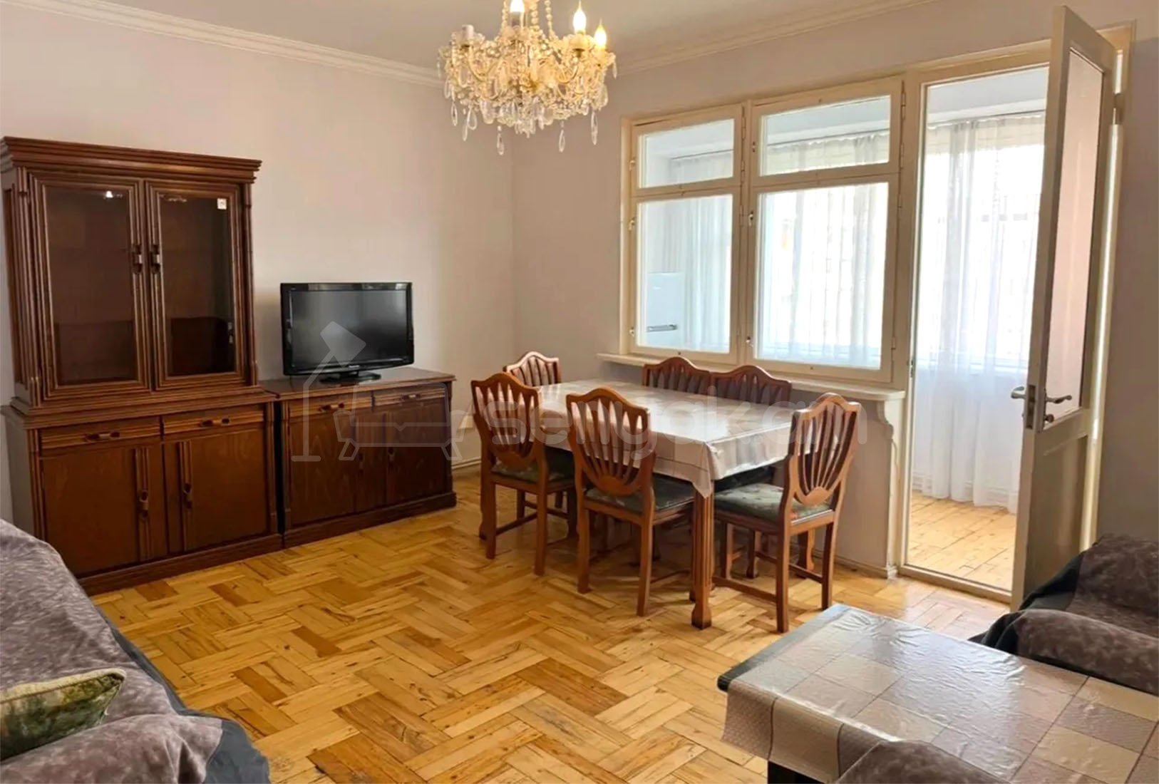 3 Սենյականոց Բնակարան, 83քմ, 6/9 հարկ, Նորմալ Վիճակում