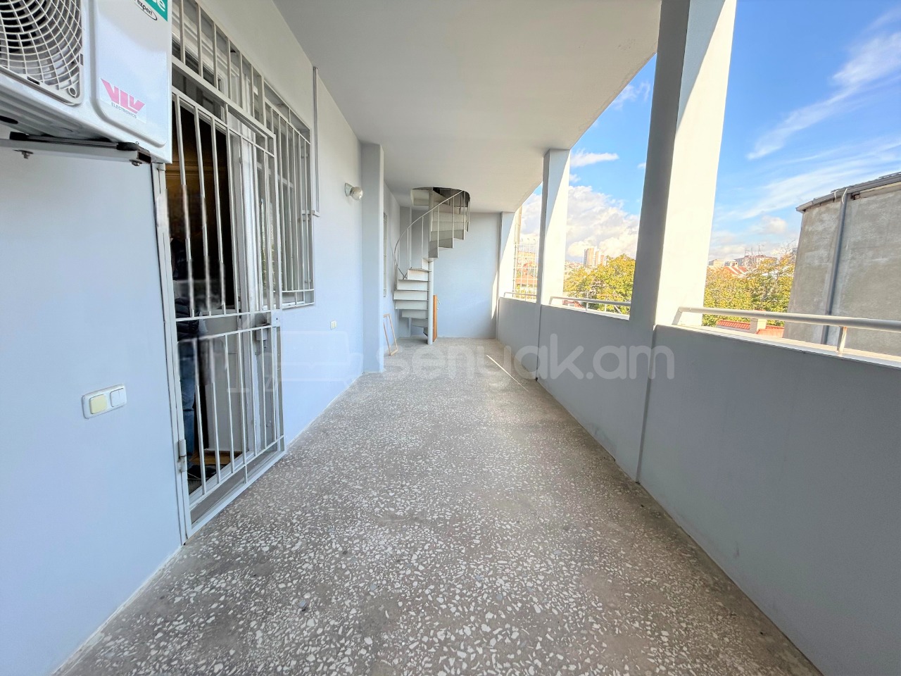 6 Սենյականոց Սեփական Տուն, 500քմ, Կապիտալ Վերանորոգված, Ավտոտնակով