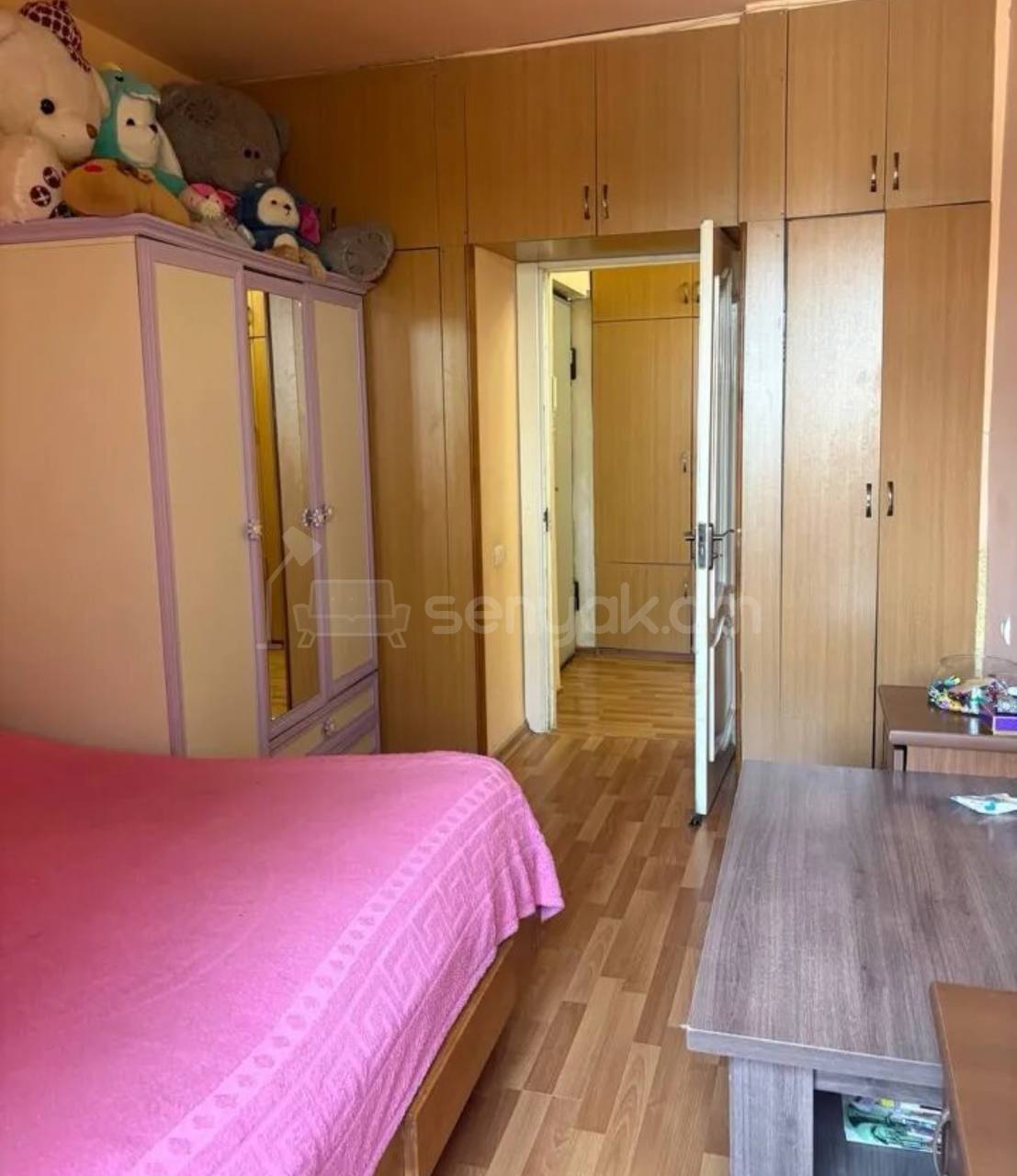 3 Սենյականոց Բնակարան Քարե Շենքում, 78քմ, 2/9 հարկ, Կապիտալ Վերանորոգված