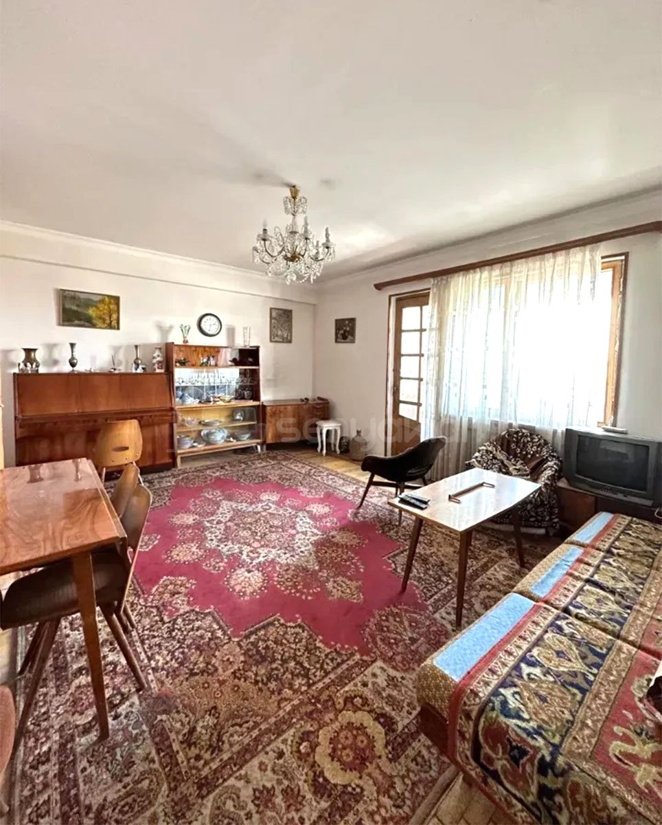 3 Սենյականոց Բնակարան, 72քմ, 6/9 հարկ, Պետական Վիճակում