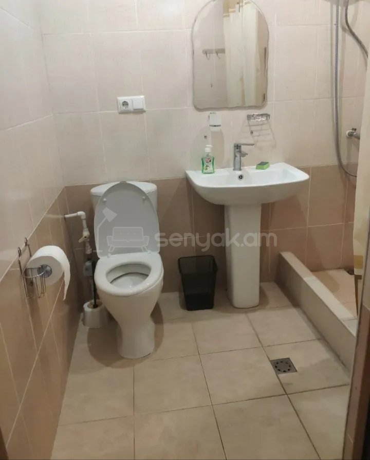 1 Սենյականոց Բնակարան Նորակառույց Քարե Շենքում, 35քմ, 3/14 հարկ, Կապիտալ Վերանորոգված, Կահավորված