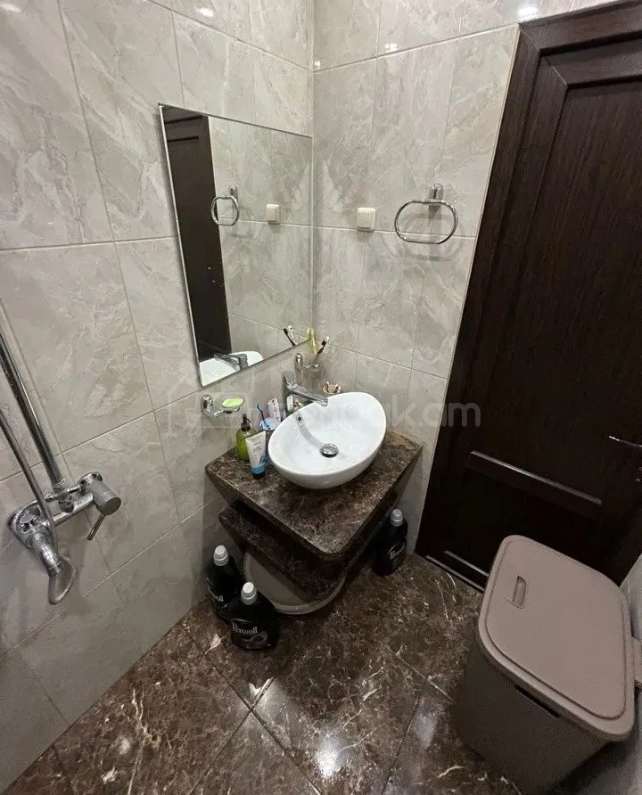 2 Սենյականոց Բնակարան, 56քմ, 4/5 հարկ, Կապիտալ Վերանորոգված