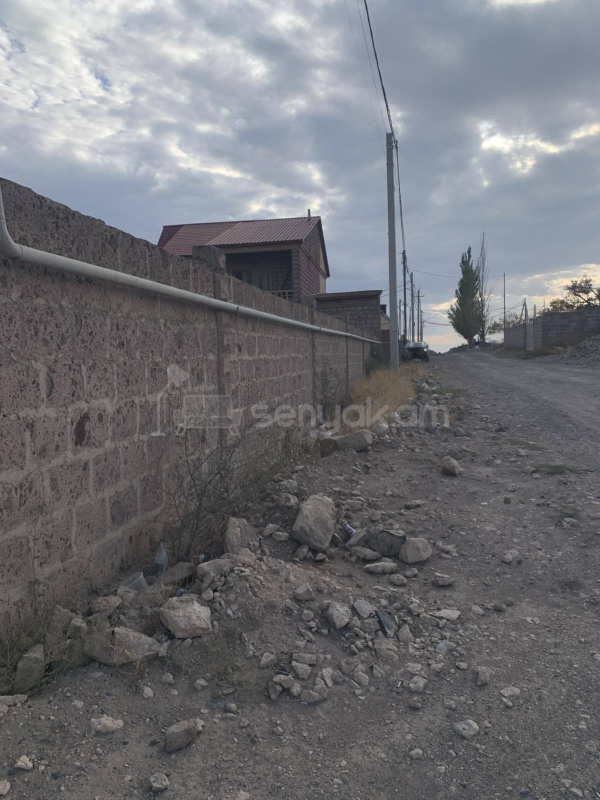 5 Սենյականոց Սեփական Տուն, 320քմ, Ավտոտնակով