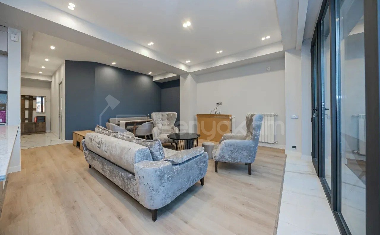 2 Սենյականոց Բնակարան Նորակառույցում, 76քմ, 10/15 հարկ, Դիզայներական Վերանորոգված