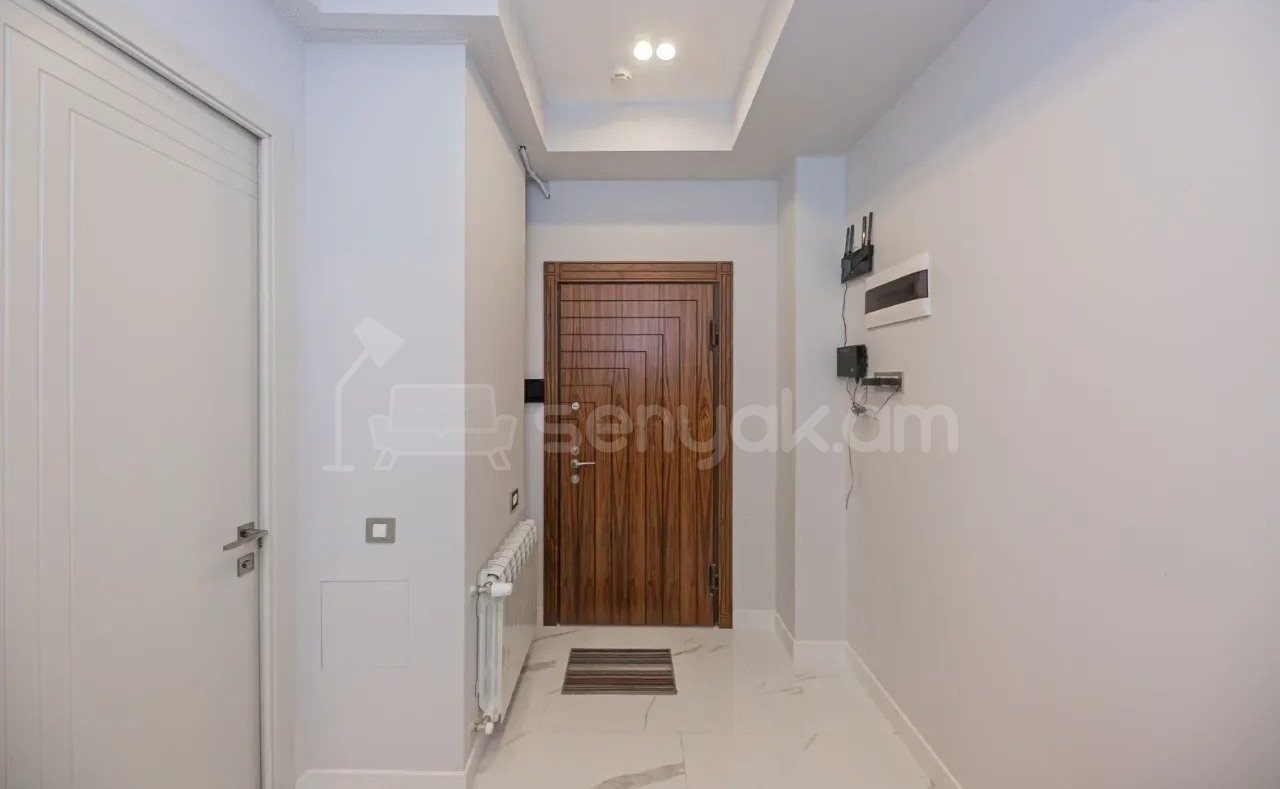 2 Սենյականոց Բնակարան Նորակառույցում, 76քմ, 10/15 հարկ, Դիզայներական Վերանորոգված