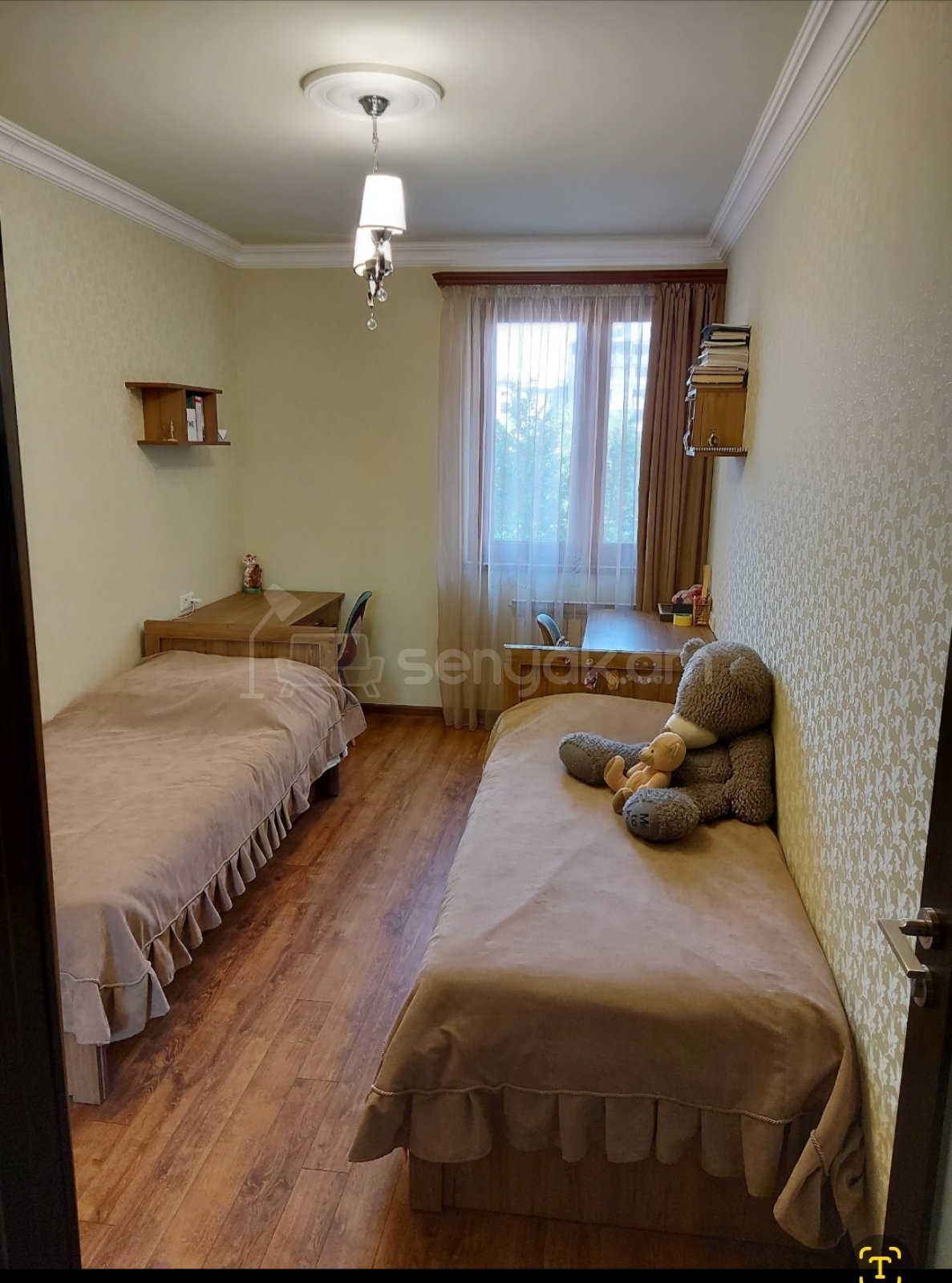 3 Սենյականոց Բնակարան, 80քմ, 3/9 հարկ, Կապիտալ Վերանորոգված, Կահավորված, Արևկող